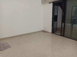 Room in 2 BHK Apartment at Tirupati Campus, Tingre Nagar – for Rent