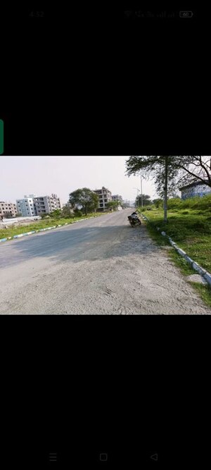  Plot – Garden View at Unitech Downtown, Rajarhat New Town - for Sale