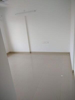 Room in 3 BHK Apartment at Bramhacorp F Residences, Kalyani Nagar – for Rent