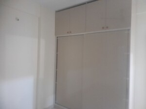 Room in 3 BHK Builder Floor at Nri Layout – for Rent