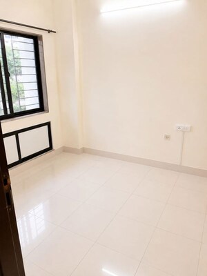 Room in 1 BHK Apartment at Andheri West – for Rent