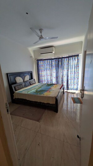 Bedroom in 3 BHK Builder Floor at Gaur Yamuna City 16th Park View, Gaur Yamuna City – for Rent