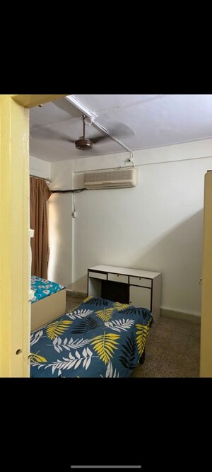 Bedroom in 2 BHK Apartment at Vile Parle Mahaveer, Vile Parle West – for Rent