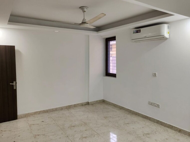 Room, vasant kunj 3 Bedroom 1900 Sq.Ft. Apartment In Vasant Kunj Delhi 10638194