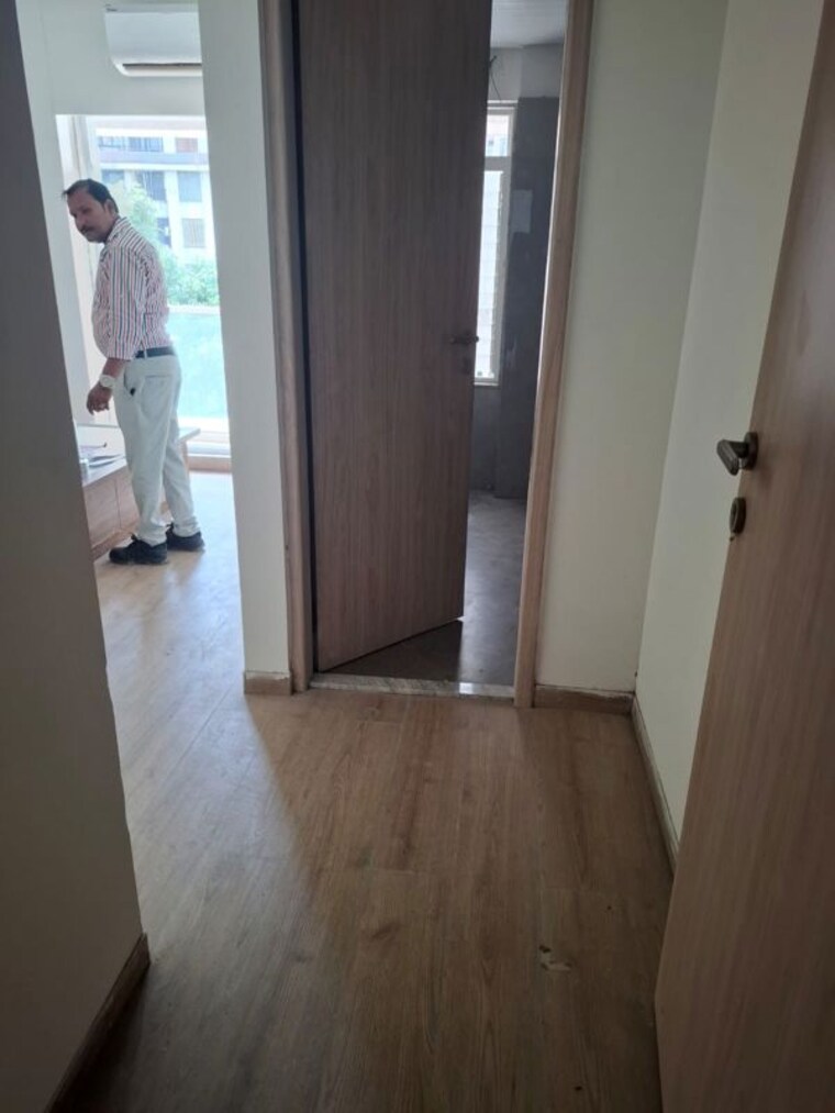 undefined, ghodawat-skystar 3 Bedroom 980 Sq.Ft. Apartment In Goregaon West Mumbai 10638252