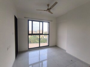Room in 3 BHK Apartment at Mantra Meraki, Akurdi – for Rent
