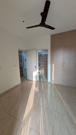 Room in 2 BHK Builder Floor at Yamuna Expressway – for Sale