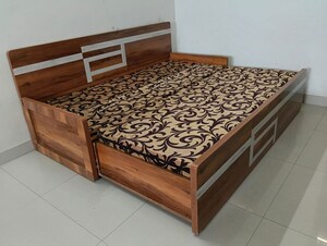 Bedroom in 1 BHK Apartment at Kharadi – for Rent