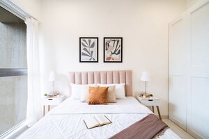 Bedroom in 2.5 BHK Apartment at Runwal Elegante, Andheri West – for Sale