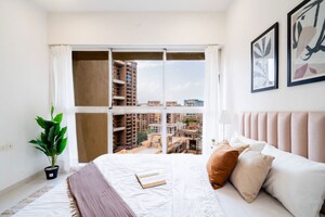 Bedroom in 2.5 BHK Apartment at Runwal Elegante, Andheri West – for Sale