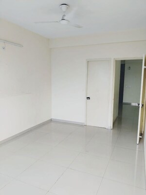 Room in 2 BHK Apartment at Pyramid Urban Homes 3, Sector 67a – for Sale