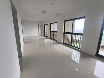 3.5 BHK + Study Room,Extra Room 1050 Sq.Ft. Apartment in Shapoorji Pallonji Sensorium