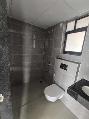Bathroom in 3.5 BHK Apartment at Shapoorji Pallonji Sensorium, Hinjewadi – for Rent