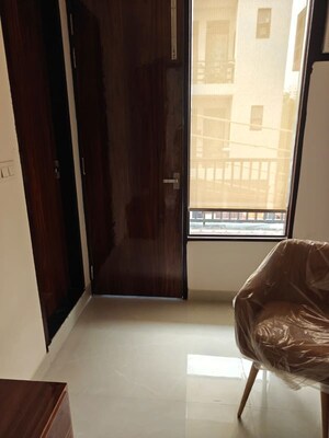 Furnished Amenities in 1 BHK Apartment at Maruti Vihar Saraswati Vihar, Saraswati Vihar – for Rent