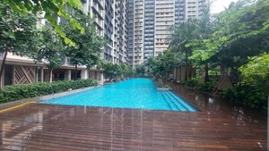 Swimming Pool in 3 BHK Apartment at Bandra Kurla Complex – for Rent