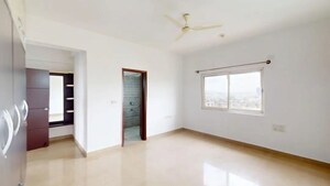 Room in 3 BHK Apartment at Salarpuria Gold Summit, Hennur – for Sale