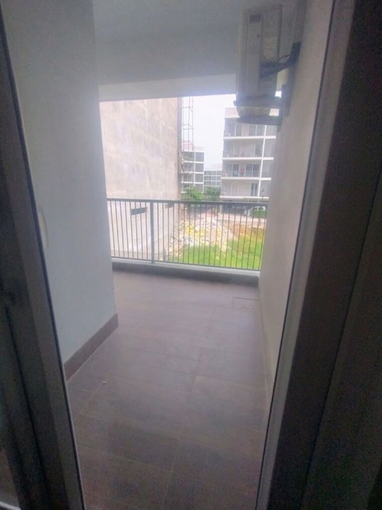 Bathroom, dlf-garden-city-independent-floors 4 Bedroom 2500 Sq.Ft. Builder Floor In Sector 92 Gurgaon 10638451