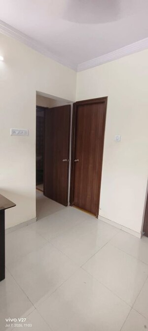 Room in 1 BHK Apartment at Raunak Delight, Owale – for Rent