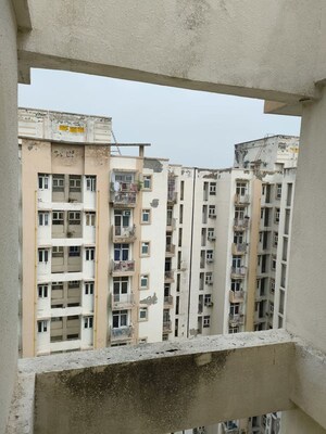 Master Plan in 2 BHK Apartment at Shree Vardhman Mantra, Sector 67 – for Rent