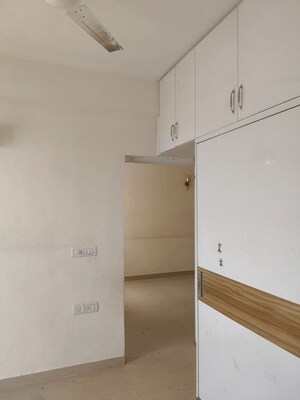 Room in 2 BHK Apartment at Shree Vardhman Mantra, Sector 67 – for Rent