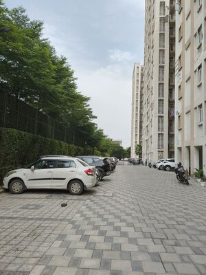 2 BHK Apartment – Exterior View View at Shree Vardhman Mantra, Sector 67 - for Rent