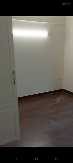 Room in 4 BHK Apartment at Bestech Park View Altura, Sector 79 – for Rent