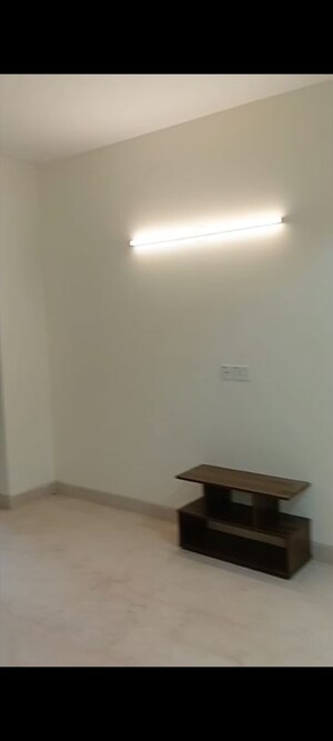 Furnished Amenities in 4 BHK Apartment at Bestech Park View Altura, Sector 79 – for Rent