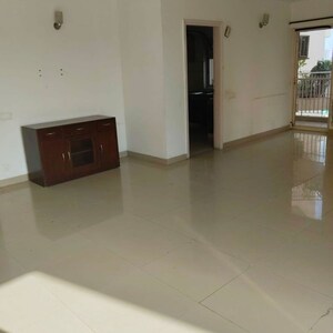 Hall in 3 BHK Builder Floor at SS The Palladians, Sector 47 – for Rent