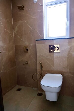 Bathroom in 3 BHK Apartment at Smart World Orchard, Sector 61 – for Rent