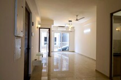 3 BHK + Basement Apartment For Rent in Smart World Orchard