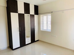 Room in 3 BHK Apartment at BSCPL Bollineni Silas, Whitefield – for Rent
