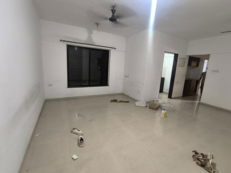 Room, kalpataru-estate-phase-2-building-5-and-6-society 3 Bedroom 1100 Sq.Ft. Apartment In Pimple Gurav Pune 10638514