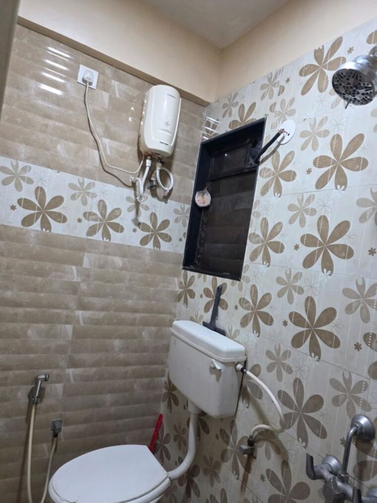 Bathroom, arihant-anshula 2 Bedroom 1100 Sq.Ft. Apartment In Taloja Navi Mumbai 10638495