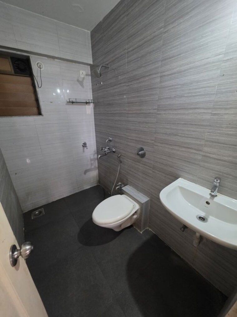 Bathroom, cosmos-jewels 2 Bedroom 670 Sq.Ft. Apartment In Ghodbunder Road Thane 10636705