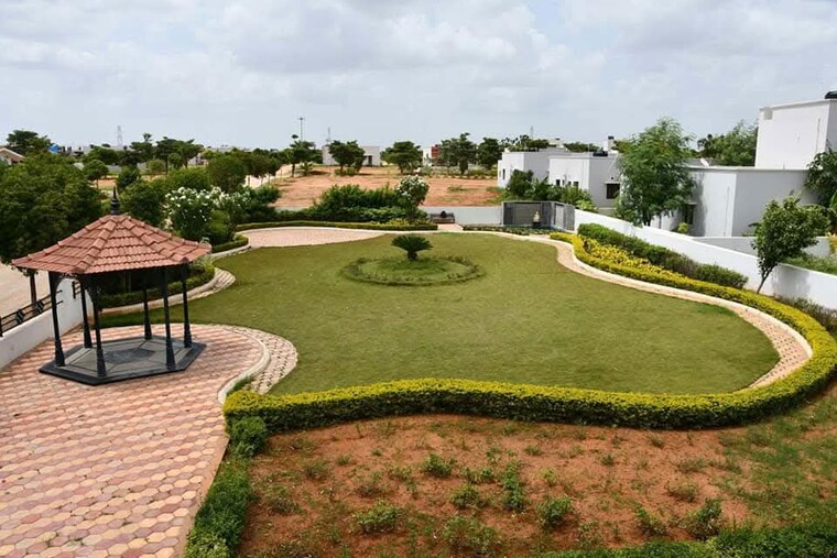 Garden, fortune-butterfly-city  200 Sq.Yd. Plot In Kadthal Hyderabad 10638571