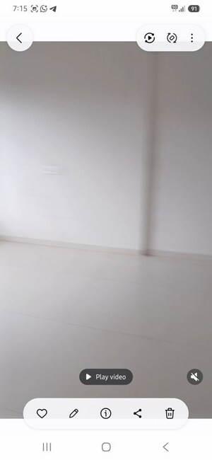 Room in 2 BHK Apartment at Pearl Residency Nigdi, Nigdi – for Rent