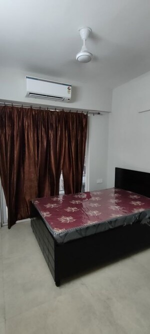 Bedroom in 3 BHK Apartment at Signature Global City 81, Sector 81 – for Rent