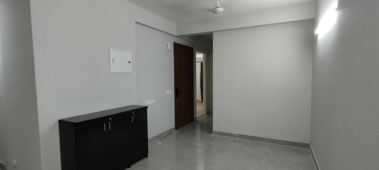 Room, signature-global-city-81 3 Bedroom 1305 Sq.Ft. Apartment In Sector 81 Gurgaon 10638584