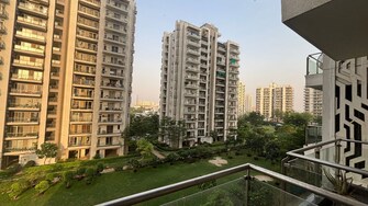 3 BHK + Servant Room 1895 Sq.Ft. Apartment in Microtek Greenburg