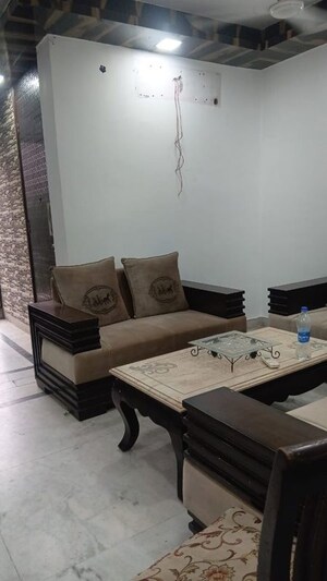 Team Area in 2 BHK Builder Floor at Malviya Nagar – for Rent