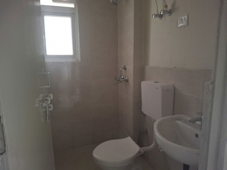 Bathroom, conscient-habitat-102 2.5 Bedroom 645 Sq.Ft. Apartment In Sector 102 Gurgaon 10638711