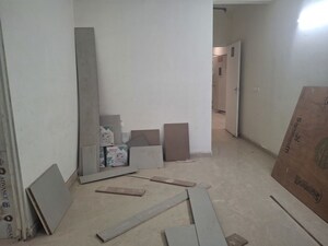 Room in 2.5 BHK Apartment at Conscient Habitat 102, Sector 102 – for Rent