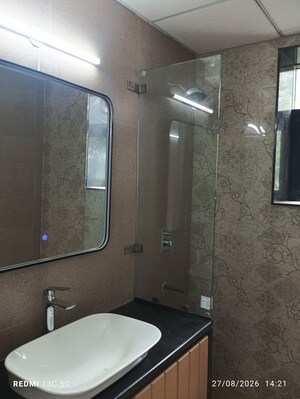 Bathroom in 3 BHK Apartment at Signature Global City 63A, Sector 63a – for Rent