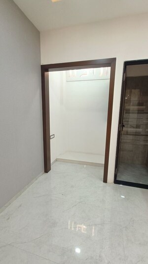 Room in 3 BHK Villa at Nipania – for Sale