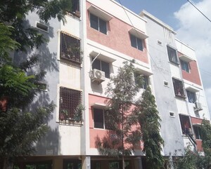  Apartment For Sale in Anand Nagar