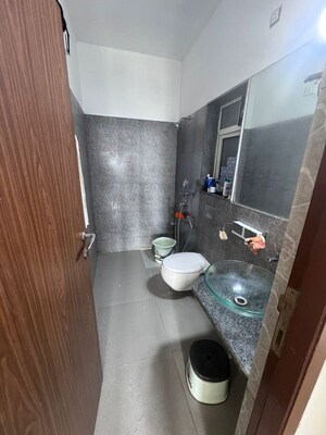 Furnished Amenities in 2 BHK Apartment at Omkar Veda Exclusive, Parel – for Rent