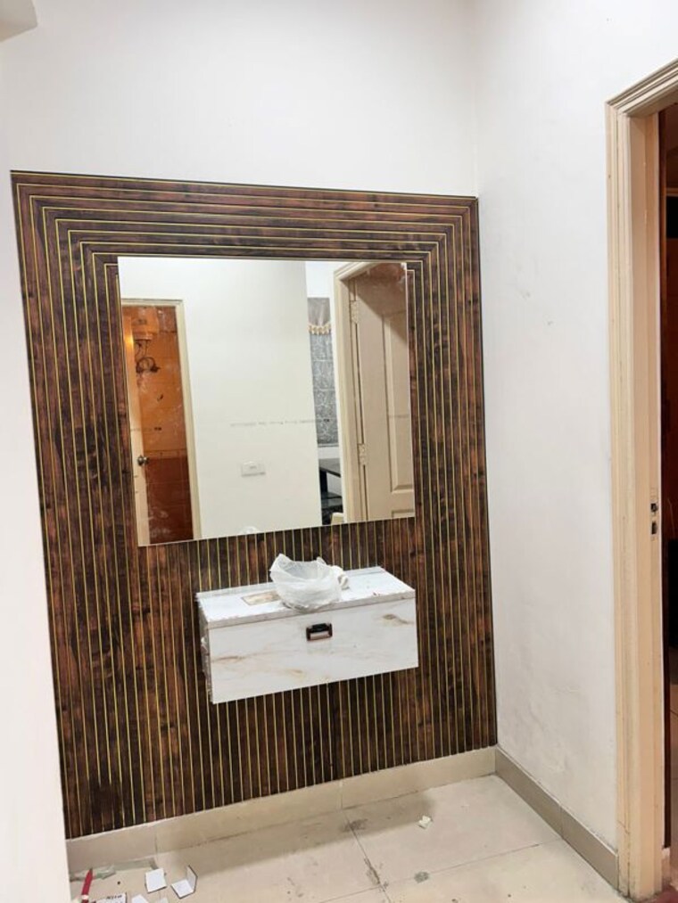 Bathroom, race course 3 Bedroom 1500 Sq.Ft. Builder Floor In Race Course Dehradun 10638893