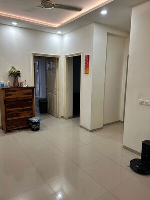 Room in 3 BHK Apartment at Tulip Violet, Sector 69 – for Rent