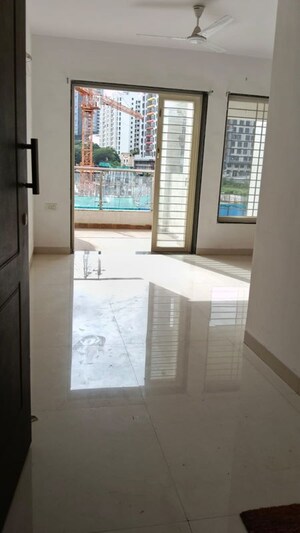 2 BHK Apartment For Rent in Shree Tirupati Maple Tower, Kondhwa