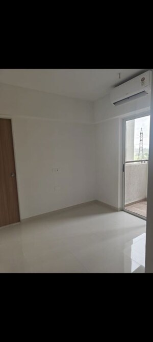 1.5 BHK Apartment For Rent in Birla Vanya, Kalyan West